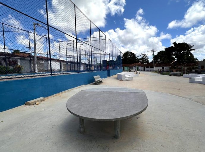 Obras de nova praça no Benedito Bentes estão 90% concluídas