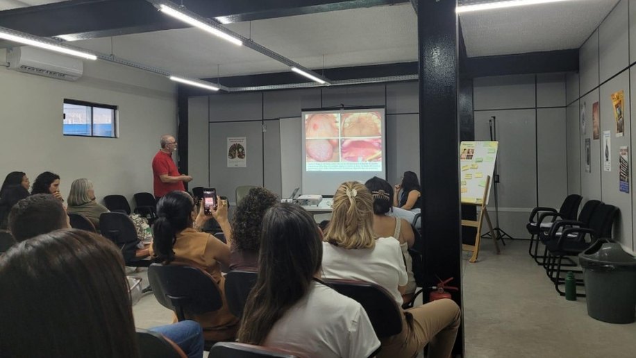 Saúde de Maceió capacita profissionais de Odontologia para fortalecer cuidado às pessoas com hanseníase