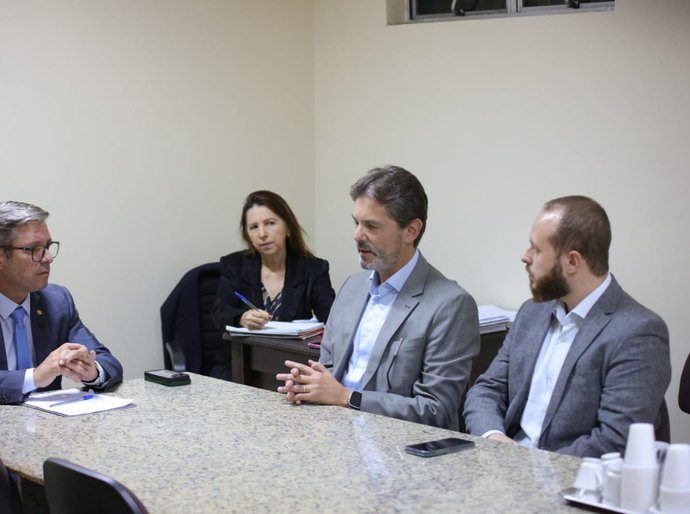 Em reunião com a Verde Alagoas, Cabo Bebeto cobra melhorias no abastecimento de água