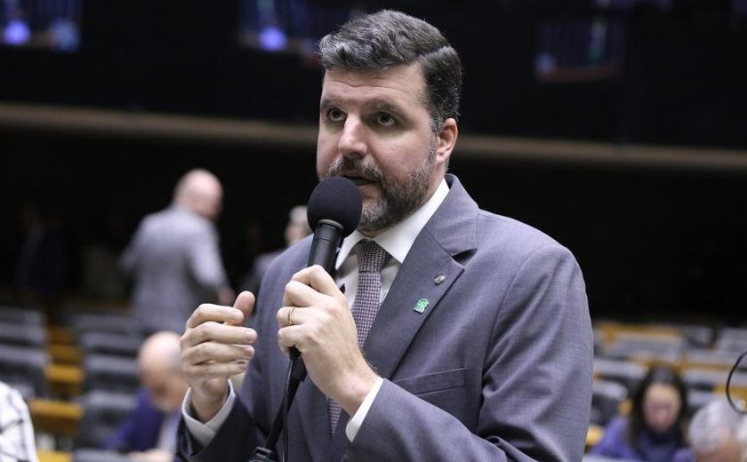 Comissão aprova projeto que suspende participação do MST em conselho do governo