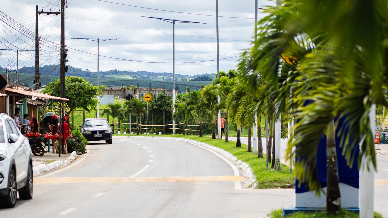 Governo de Alagoas entrega 42 ruas pavimentadas em Ibateguara