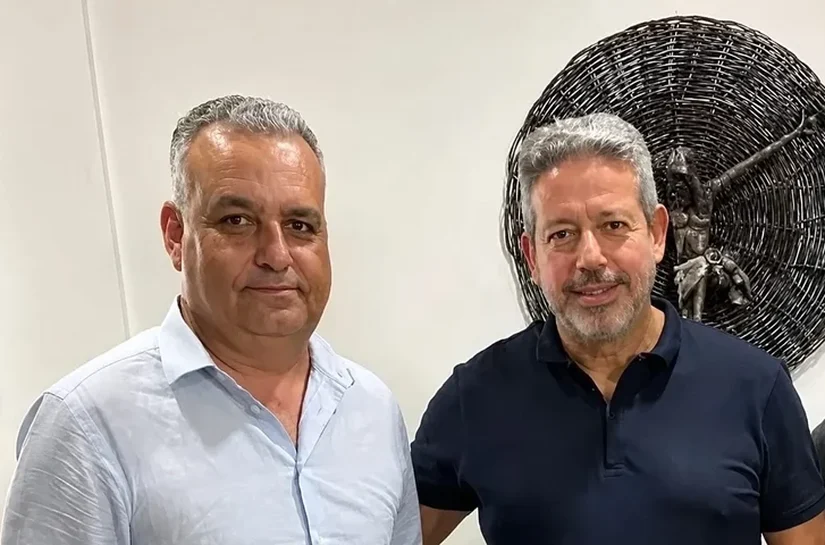 PL e PP oficializam aliança e fecham dobradinha com Alfredo Gaspar e Arthur Lira ao Senado