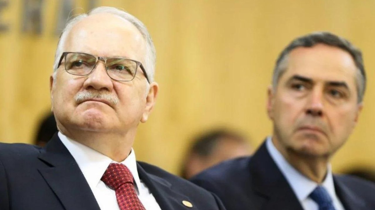 Fachin e Barroso defendem urnas eletrônicas e liberdade de imprensa nas eleições