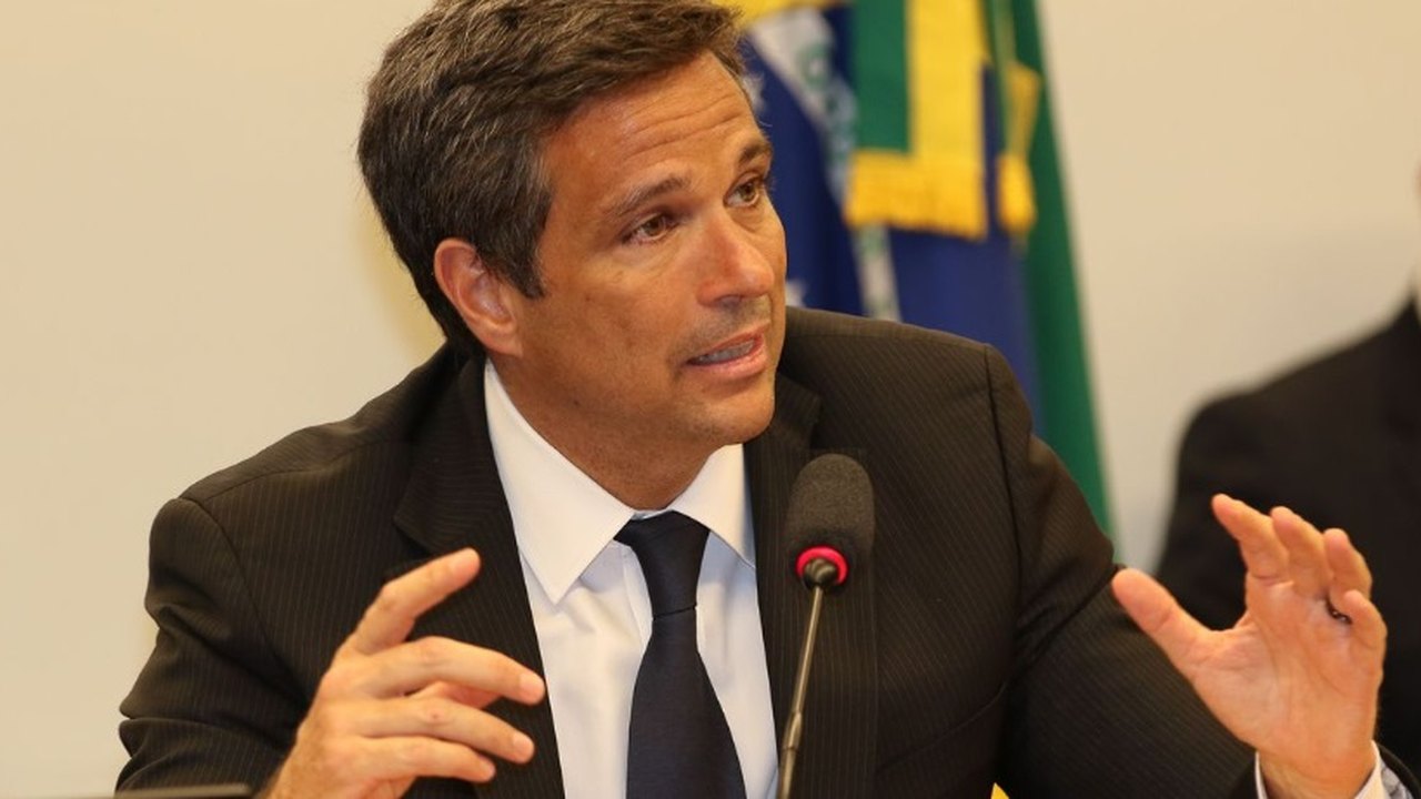 Perspectiva é a de caminhar para finanças descentralizadas, diz Campos Neto