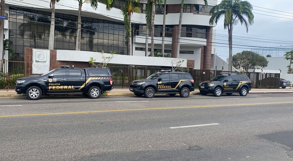Polícia Federal deflagra operação em condomínio de luxo na Zona Sul de Aracaju / Foto: Foto: Eliane Cardoso/TV Atalaia