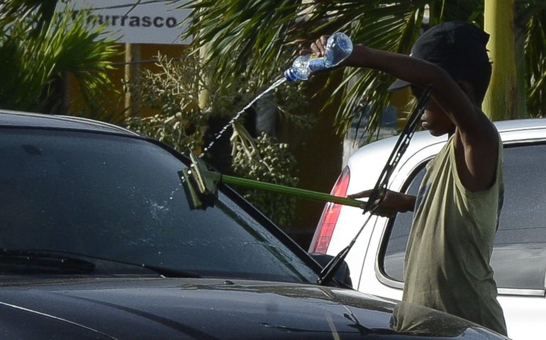 Trabalho infantil recua 14,6% em um ano, segundo dados do IBGE