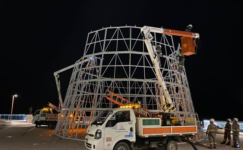 Orla de Maceió vai ganhar uma das maiores árvores de Natal do Brasil