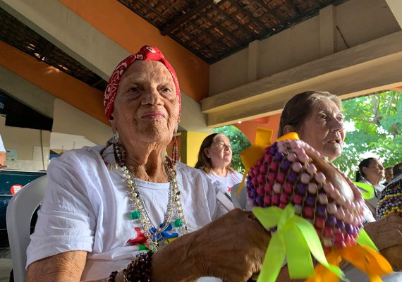 Projeto musical promove bem-estar para idosas do Serviço de Convivência