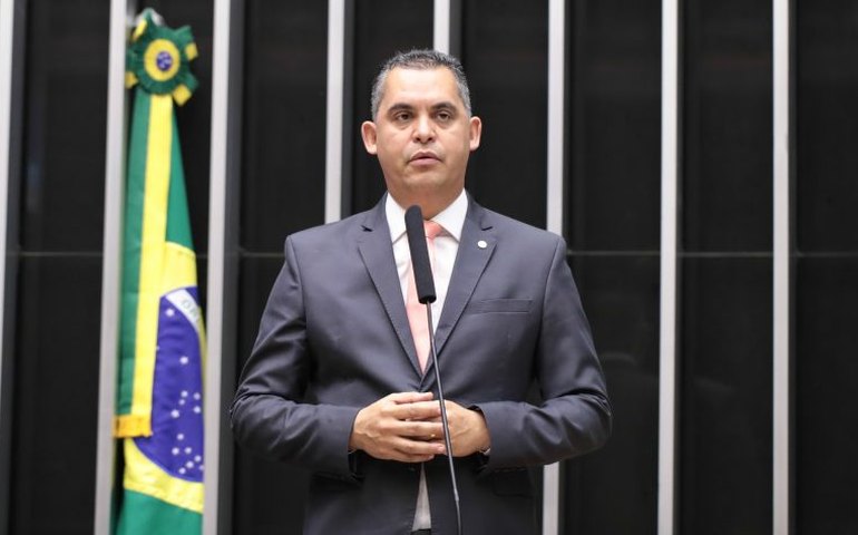 Projeto estende prazo para município aprovar plano de mobilidade urbana