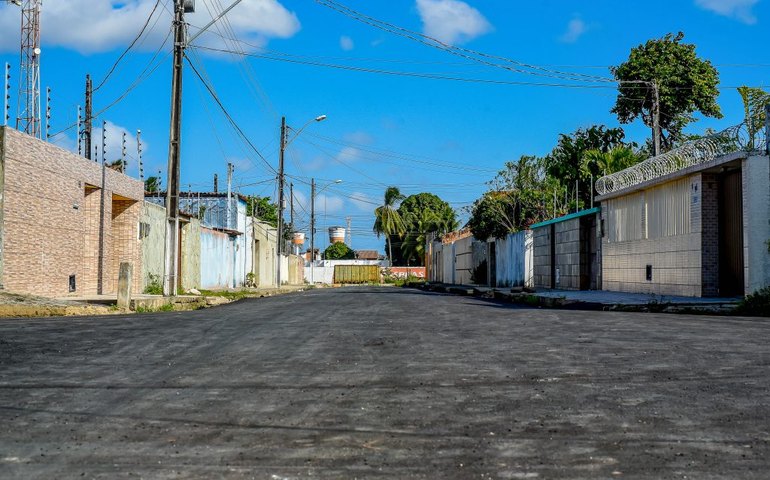 Prefeitura conclui pavimentação no Conjunto Inocoop