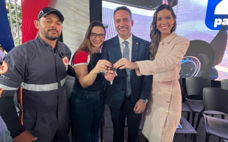 SAMU de Palmeira dos Índios recebe nova viatura para reforçar atendimento