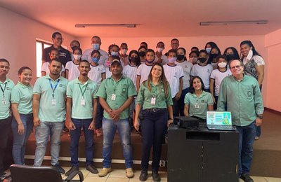 No Mês do Meio Ambiente, estudantes conhecem iniciativas sustentáveis da Copervales