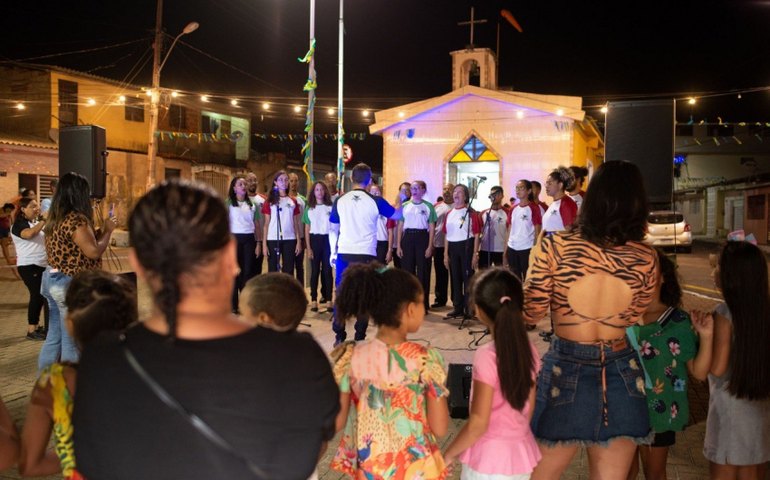 Com apoio da Prefeitura, primeira “Quinta no Pontal” leva atrações culturais para turistas e moradores