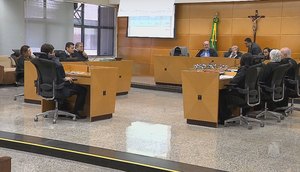 TCE cancela licitação interna para contratação de empresa para serviços gerais e administrativos