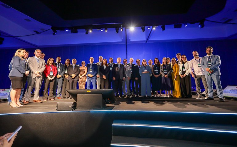 Governo de Alagoas adere ao Pacto Nacional de Gestão e Inovação do Governo Federal