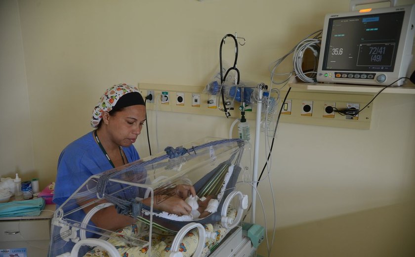 Vacinação tem importância maior para prematuros, diz neonatologista