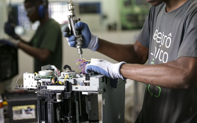 CMN amplia incentivo nacional em linha de crédito do FAT para inovação