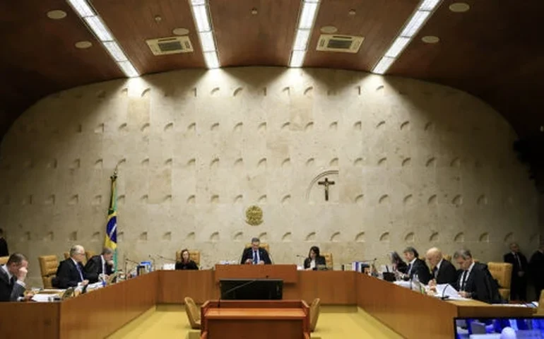 Apib aciona STF contra lei que altera modelo de ensino no Pará