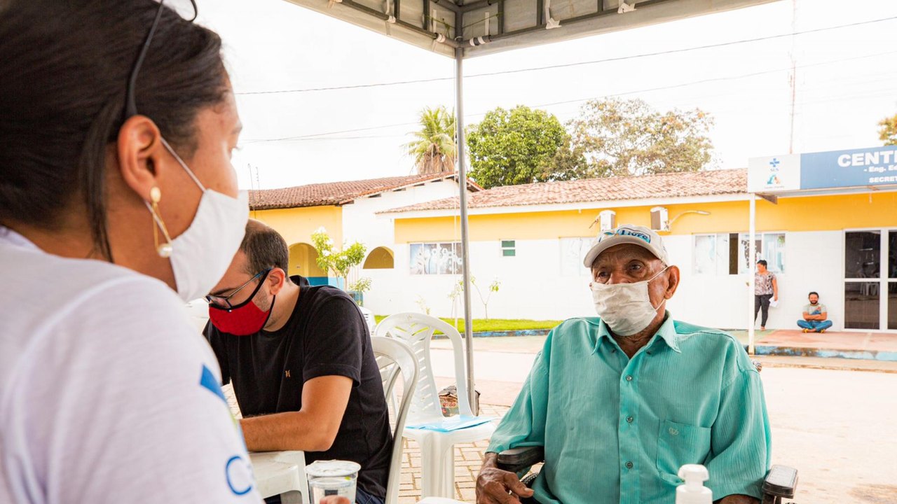 Casal reforça atendimento em Delmiro Gouveia durante o Governo Trabalhando