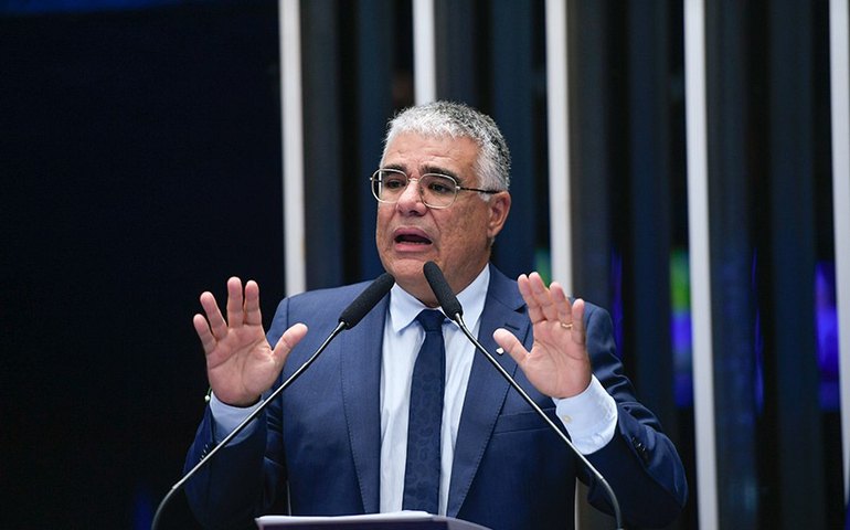 Girão defende audiência sobre situação de presos do dia 8 de janeiro