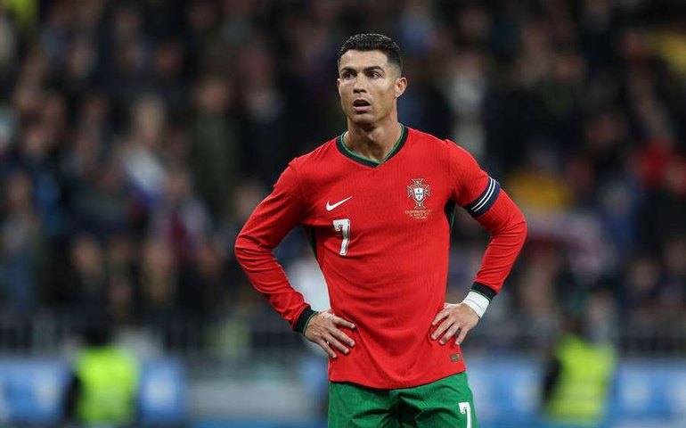 Portugal vence a Turquia por 3 a 0 e se classifica para as oitavas da Euro