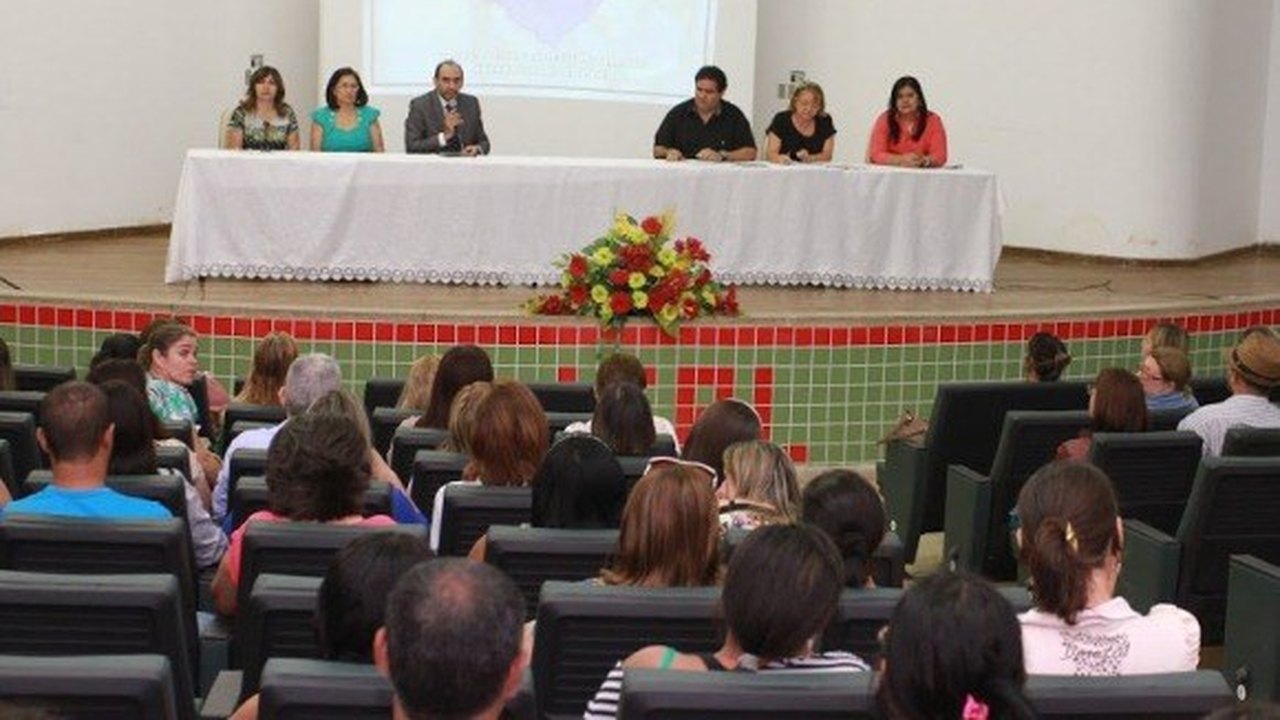 Audiência pública debate educação em Palmeira dos Índios