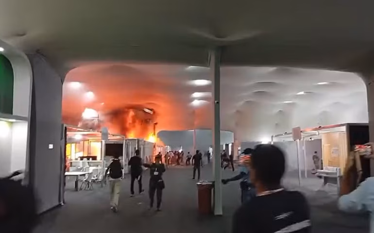 Incêndio atinge pavilhão da COP30 em Belém e força evacuação de participantes