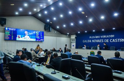 Câmara aprova reajuste de servidores e projetos em benefício de professores e fiscais de trânsito