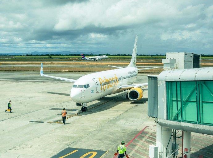 Número de assentos em voos internacionais aumenta 134% em Alagoas