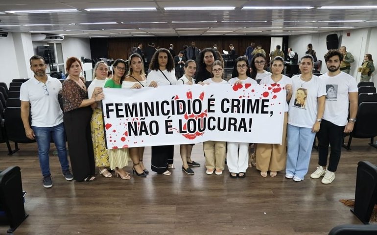 Justiça de Alagoas condena Arnobio Cavalcante a mais de 37 Anos de prisão por feminicídio contra Joana Mendes