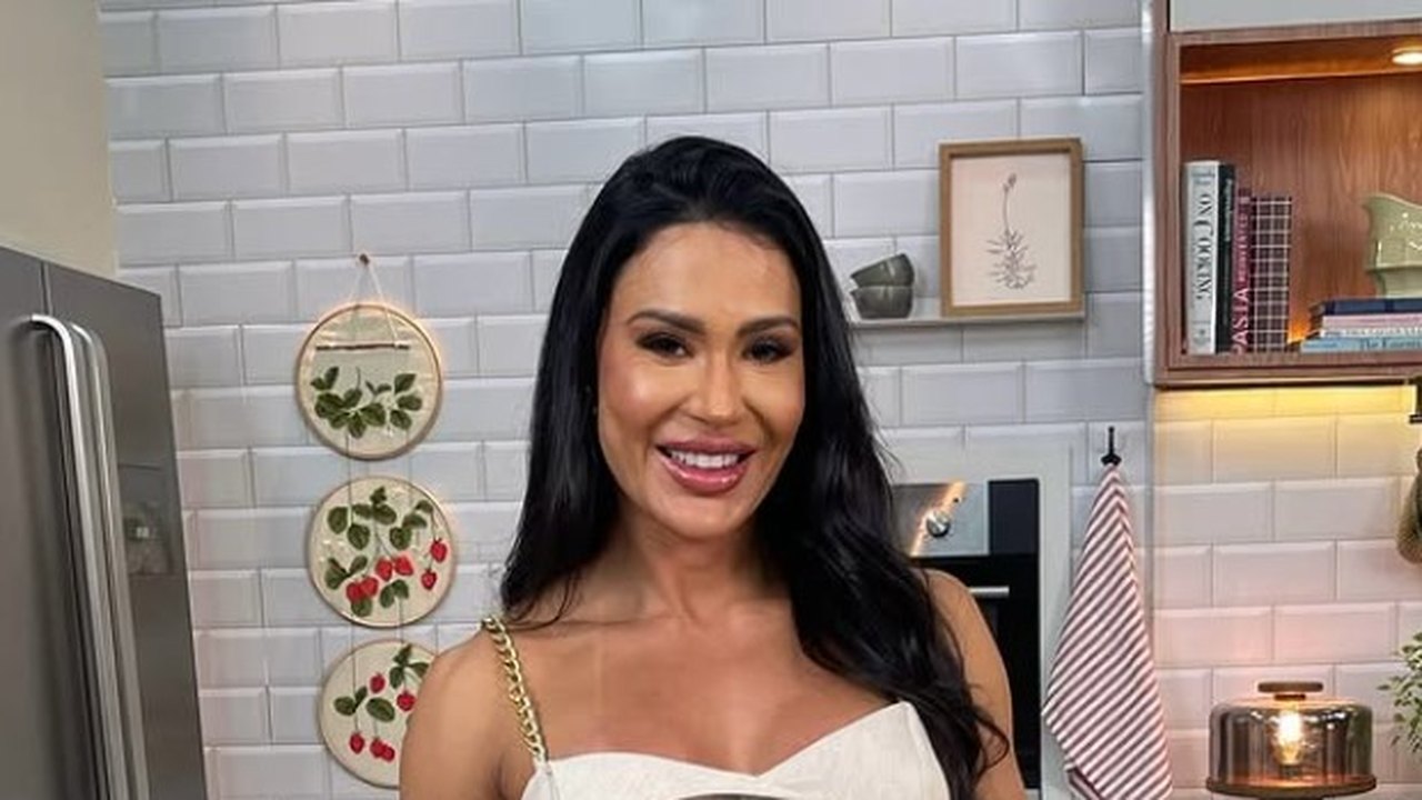 Gracyanne Barbosa é vítima de assalto após ensaio da União da Ilha; bandidos levaram carro de luxo