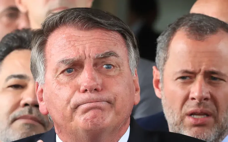 Cinco pontos para entender a prisão preventiva de Bolsonaro neste sábado
