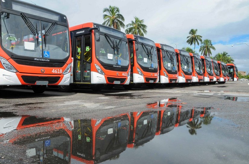 Nesta terça: prefeito Rui Palmeira entrega mais novos ônibus coletivos