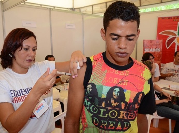 Dia D do Governo Presente leva ações de saúde para moradores da Grota da Iraci