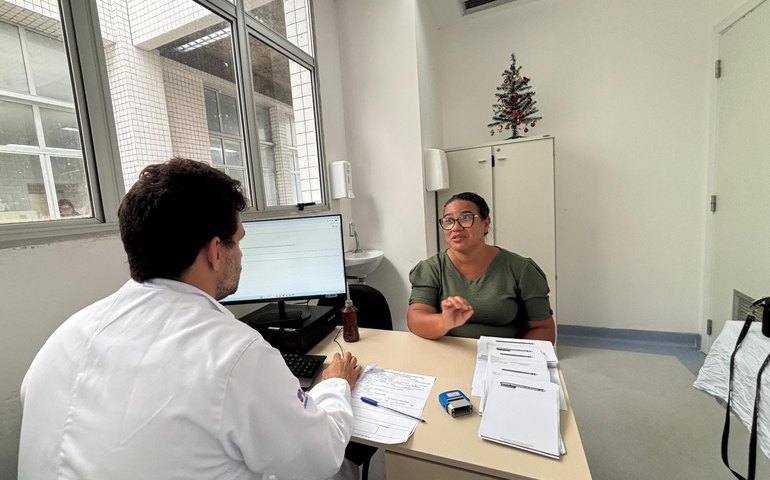 AVC ou enxaqueca com aura? Entenda as diferenças e saiba quando buscar ajuda imediata