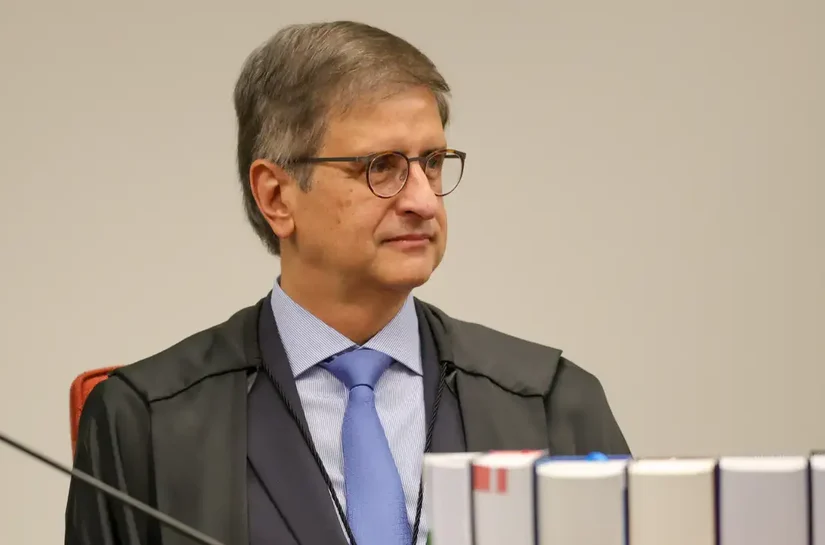 PGR defende manutenção da prisão domiciliar concedida a Bolsonaro