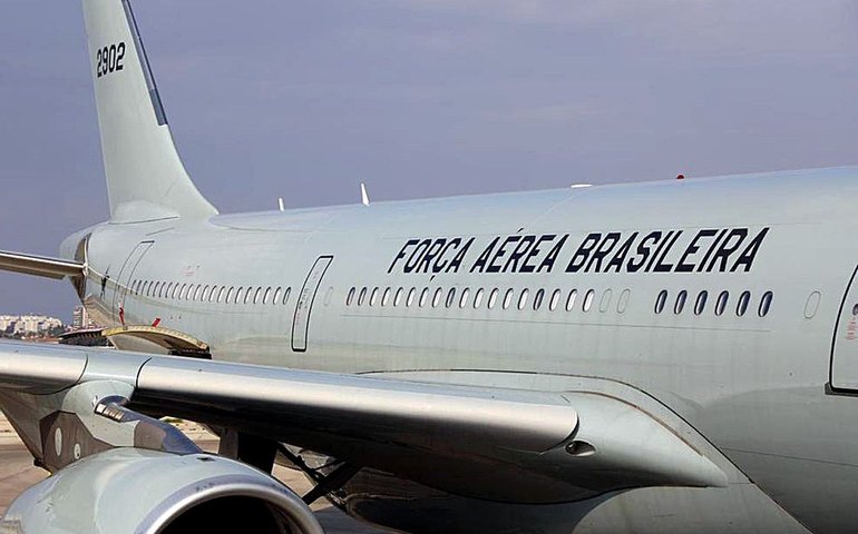 FAB vai resgatar brasileiros que vivem no Líbano