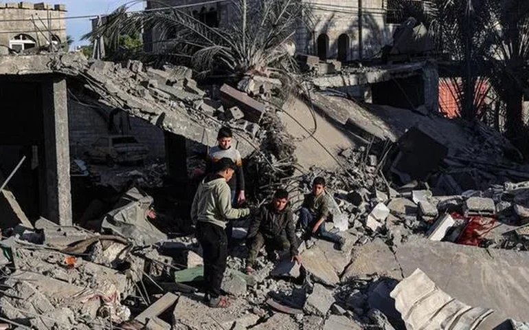 Braço armado do Hamas diz ter matado um refém israelense e ferido outros dois em 'incidentes'