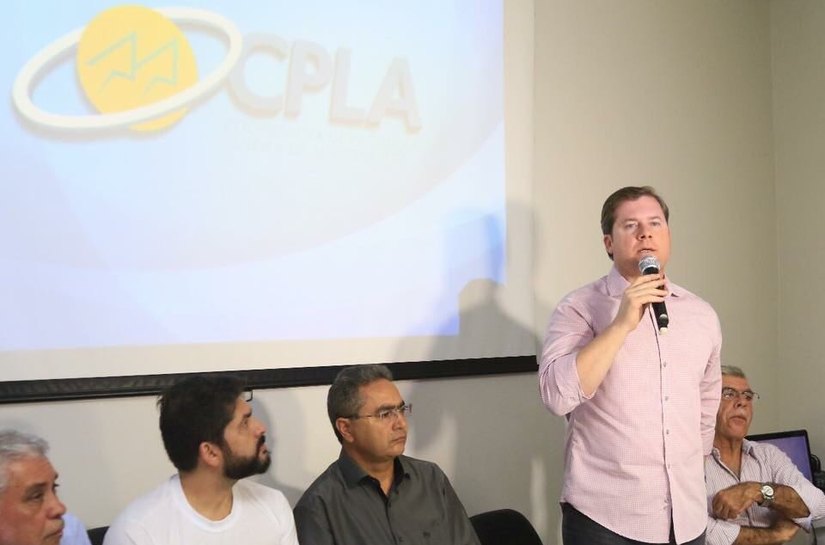 Marx cumpre promessa e destrava R$ 7,5 milhões para Programa do Leite