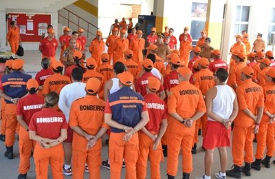 Bombeiros e policiais de todo o país lançam operação conjunta nesta quinta