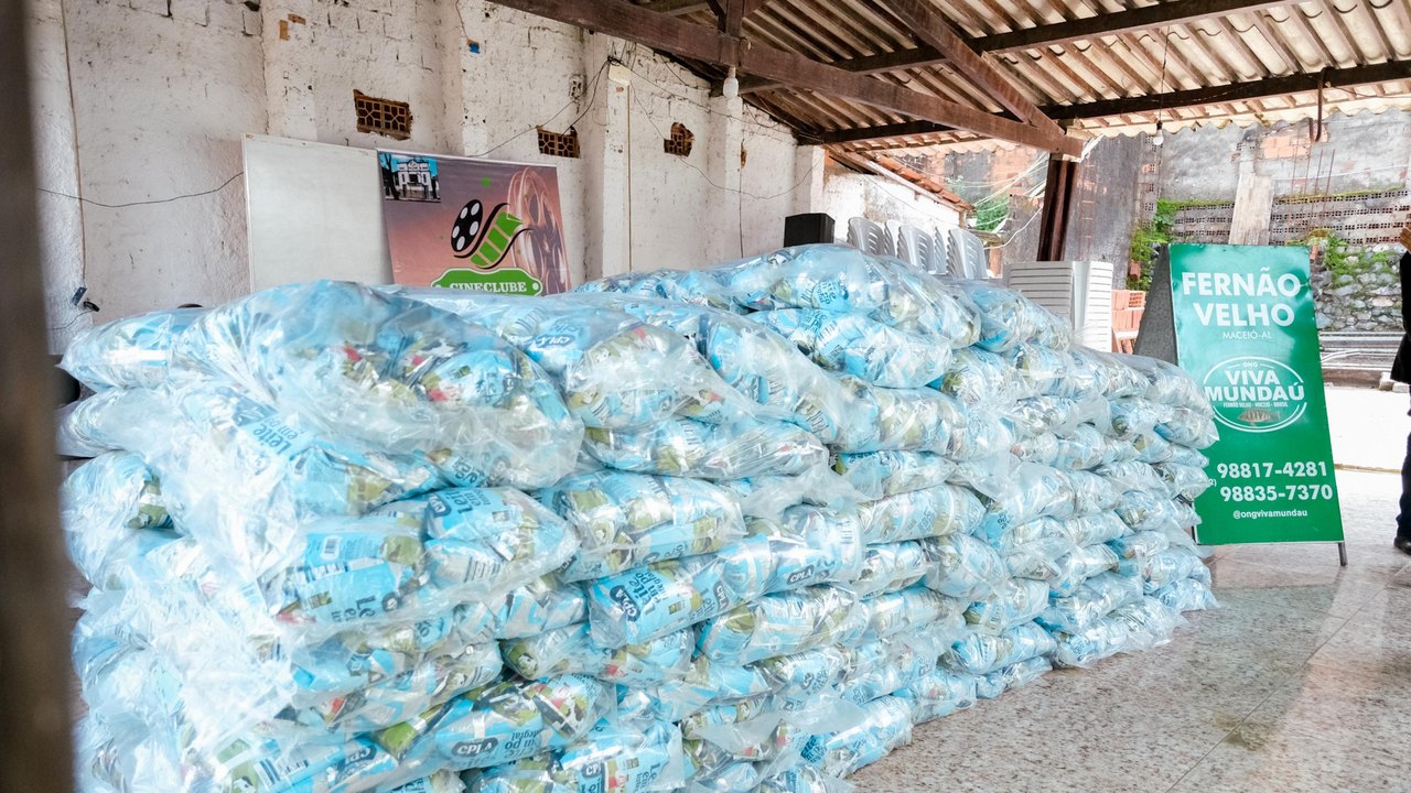 Alagoas sem fome: parceria entre os governos federal e estadual garante entrega de 50 t de leite