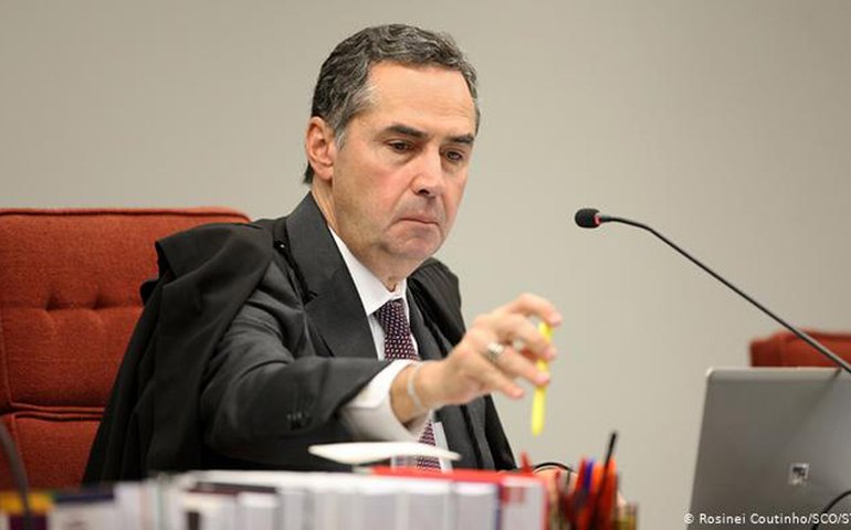 &#8216;O mundo não está nos olhando horrorizado por acaso&#8217;, diz Barroso