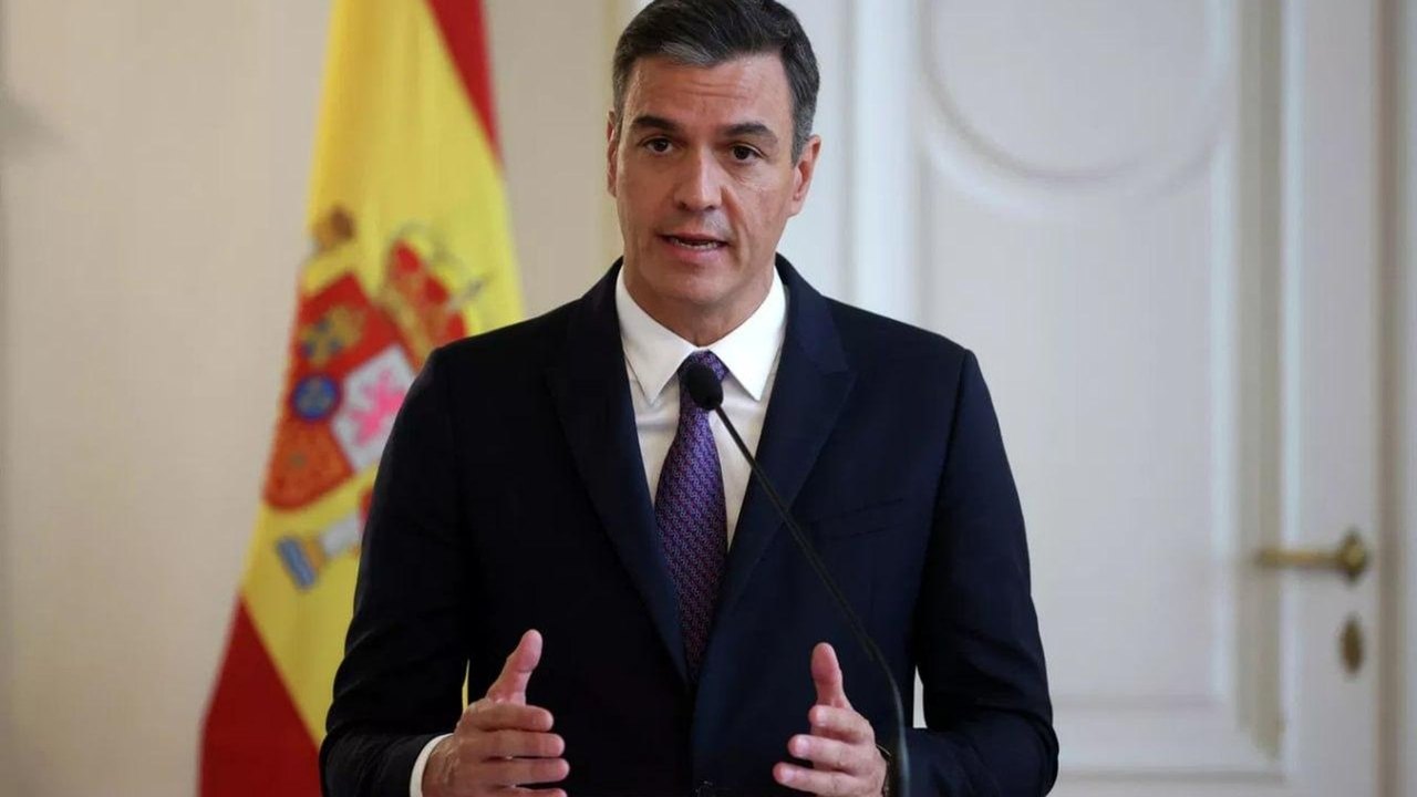 Premiê da Espanha dissolve parlamento e anuncia eleições antecipadas