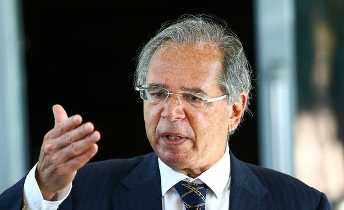 Guedes: pagamento é "inexequível" nas condições atuais da LRF Guedes: pagamento é "inexequível" nas condições atuais da LRF