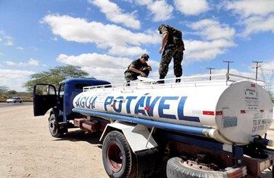Justiça Federal condena União a restabelecer Operação Carro-Pipa e indenização