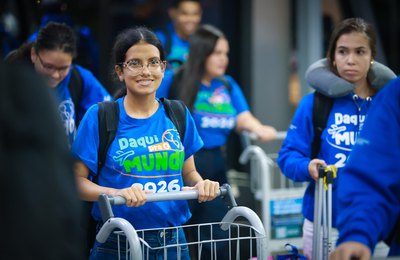 Daqui pro Mundo: intercambistas iniciam viagem rumo à Inglaterra