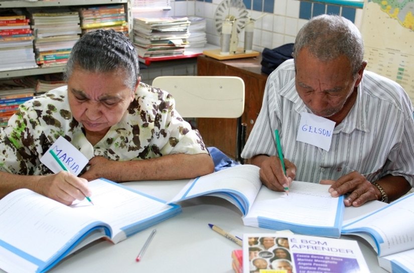 Alagoas discute nova regulamentação para a Educação