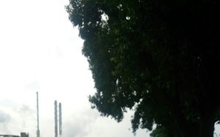 Vazamento intoxica pelo menos 70 pessoas no Polo Petroquímico de Cubatão