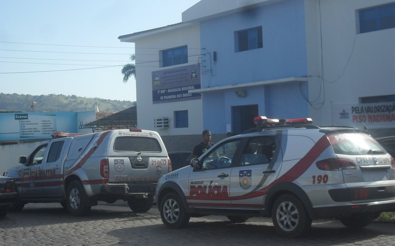 Juiz concede liminar determinando melhorias na Delegacia de Palmeira
