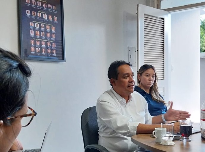 Rodrigo Buarque alinha com equipe  estratégias para o sucesso do 9⁰ Congresso do Cosems-AL